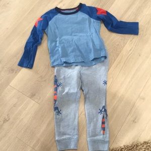 Mini Boden matching sweats and shirt.